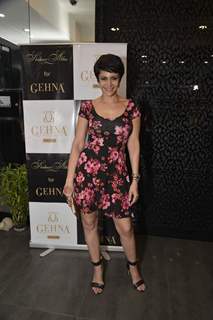 Mandira Bedi at Shaheen Abbas Collection Launch at Gehna