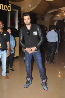 Manish Paul at Launch of Viaan Mobiles