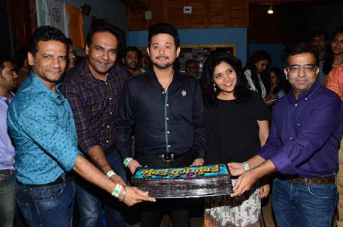 Swapnil Joshi, Mukta Barve and Satish Rajawade at Success Bash of Mumbai-Pune-Mumbai 2