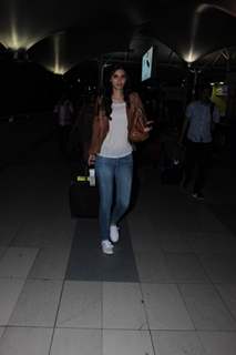 Diana Penty Snapped at Airport
