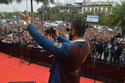 Ranveer Singh Captures the Moment at Launch of Song 'Malhari' from Bajirao Mastani