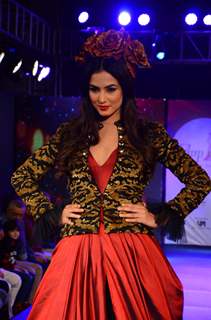 Sonal Chauhan Walks for NGO Show