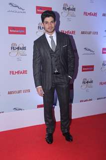 Sooraj Pancholi at Filmfare Glamour and Style Awards