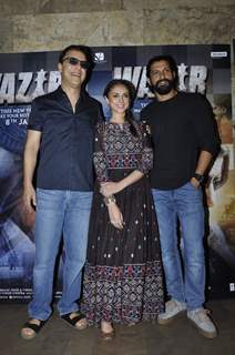 Vidhu Vinod Chopra, Aditi Rao Hydari and Farhan Akhtar at Promotions of 'Wazir'