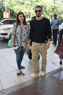 Soha Ali Khan and Kunal Khemu Snapped at Airport