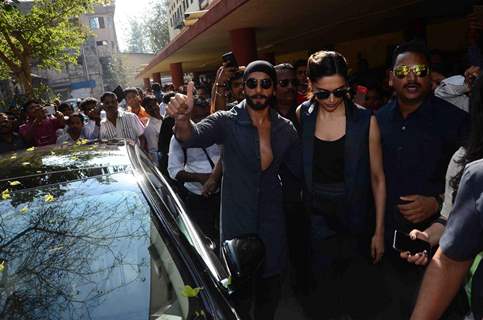 Ranveer Singh and Deepika Padukone Arrives at Red FM Studio for Promotions of Bajirao Mastani