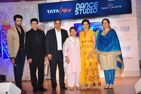 Manish Paul, Madhuri Dixit and Saroj Khan at Launch of 'Dance Studio' Channel on Tata Sky