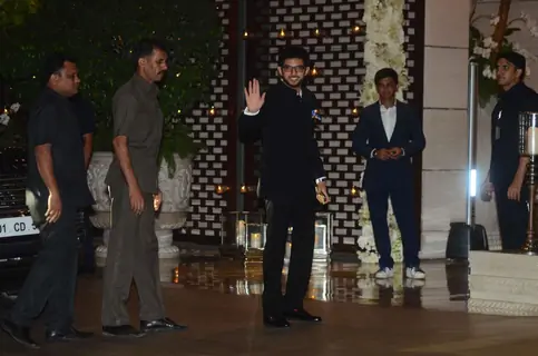 Aditya Thackeray waves to the camera at Mukesh and Nita Ambani's Bash