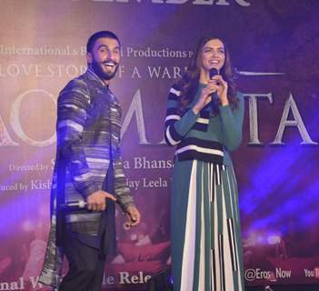 Bajirao a.k.a Ranveer and Mastani a.k.a Deepika at Promotions of Bajirao Mastani at Gurgaon