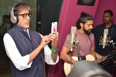 Farhan Akhtar and Amitabh Bachchan Clicks a Selfie During Recording a Song for Wazir