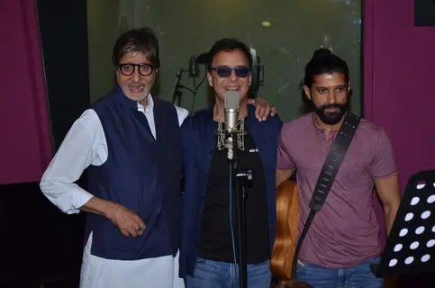 Farhan Akhtar and Amitabh Bachchan and Vinod Chopra at Recording Studio for Wazir