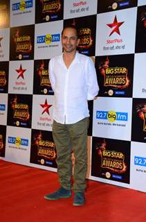 Deepak Dobriyal at Big Star Entertainment Awards