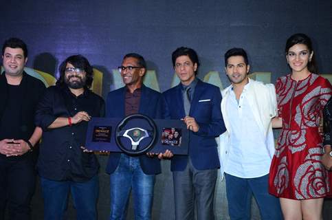 Cast of 'Dilwale' at  Launch of 'Tukur Tukur' Song