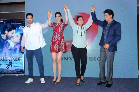 Varun Dhawan, Shah Rukh Khan, Kajol and Kriti Sanon at Launch of 'Tukur Tukur' Song of Dilwale