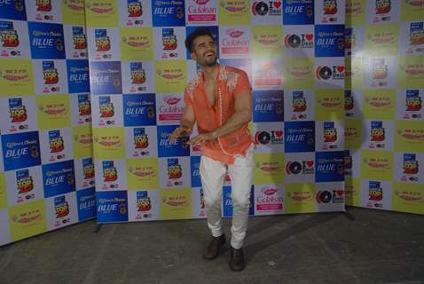 Karan Tacker at Mirchi Top 20 Show