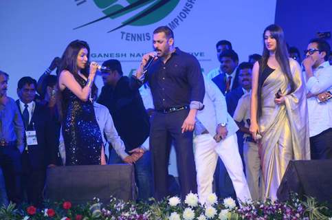 Salman Khan Performs at Women's Tennis Championship Opening Ceremony