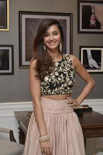 Shibani Dandekar at Payal Singhal and Moksh Jewellery Preview