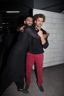 Ranveer Singh with Hrithik Roshan at Special Screening of Bajirao Mastani