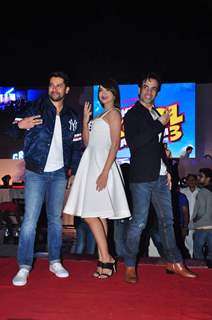 Aftab Shivdasani, Tusshar Kapoor and Gauahar Khan at Song Launch of 'Kya Kool Hain Hum3'