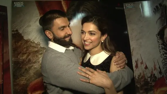 Ranveer gets Romantic with Deepika at a TV Interview for Bajirao Mastani