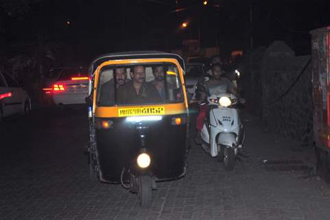 Nikhil Dwivedi and Salman Khan Takes a Rickshaw ride to home post Dinner