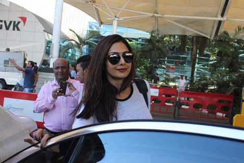 Sridevi Snapped at Airport