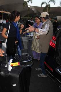 Mira Rajput Kapoor and Supriya Pathak Snapped at Airport