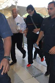 Amitabh Bachchan Snapped at Airport