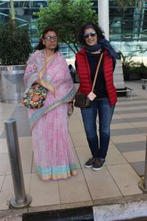 Celebs Snapped at Airport