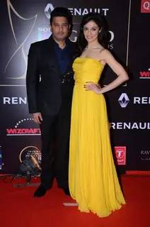 Bhushan Kumar and Divya Khosla Kumar at Guild Awards 2015