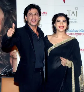 Kajol and Shah Rukh Khan for Promotions of 'Dilwale' at Kolkata