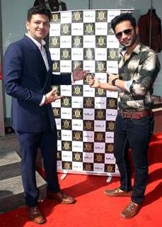 Rahul Vaidya at the Inauguration of Umang & Shraddha Mehta Store