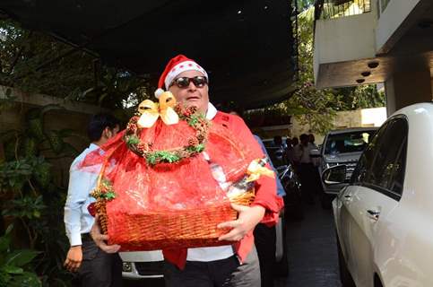 Rishi Kapoor was snapped at Kapoor Family's Christmas Brunch