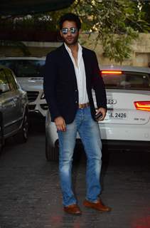 Armaan Jain poses for the media at Kapoor Family's Christmas Brunch
