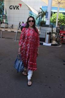 Hema Malini Snapped at Airport