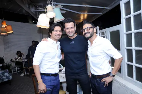 Shaan and Rohit Roy Snapped at 'Fable' Restaurant