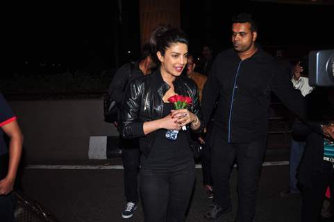 Priyanka Chopra Snapped at Airport