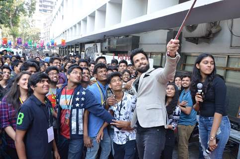 Rithvik Dhanjani Clicks Selfies with Students of Narsee Monjee College at 'He for She' Event