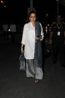 Hema Malini Snapped at Airport