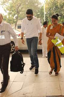 Abhishek Bachchan Snapped at Airport