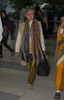 Jaya Bachchan Snapped at Airport