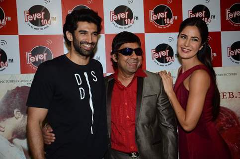 Aditya Roy Kapur and Katrina Kaif pose with Anurag Pandey at the Promotions of Fitoor on Fever FM