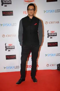 Sanjay Suri at Filmfare Awards - Red Carpet