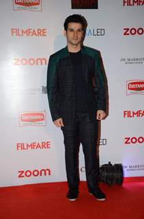 Girish Kumar at Filmfare Awards - Red Carpet