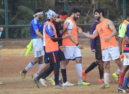 Riteish Deshmukh, Karan Wahi and Abhishek Bachchan Snapped Practicing Soccer