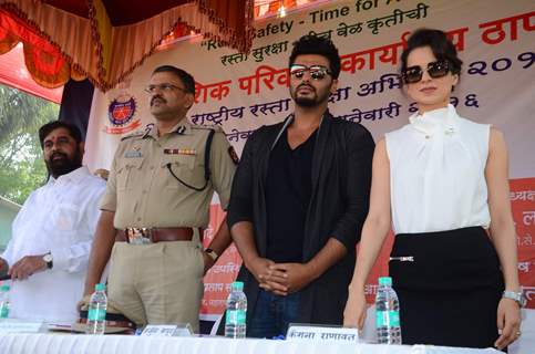 Kangana Ranaut and Arjun Kapoor at Thane R.T.O Event