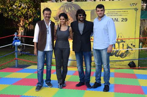 Raju Hirani, Ritika Singh, Madhavan and Siddharth Roy Kapur at Promotions of 'Saala Khadoos'