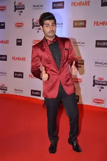 Omkar Kapoor at Filmfare Awards 2016