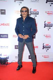 Jackie Shroff at Filmfare Awards 2016