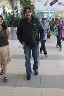 Chandrachur Singh Snapped at Airport